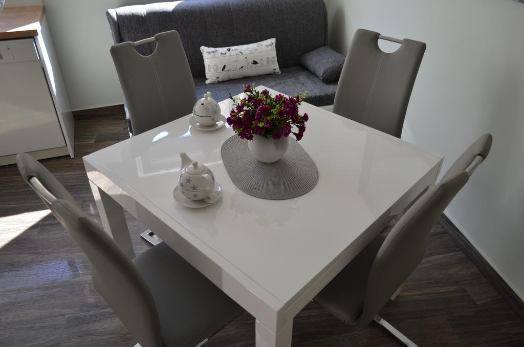 Apartment Ana Arbanasi ซาดาร์ ภายนอก รูปภาพ