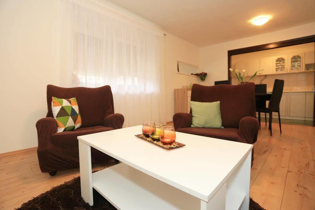 Apartment Ana Arbanasi ซาดาร์ ภายนอก รูปภาพ
