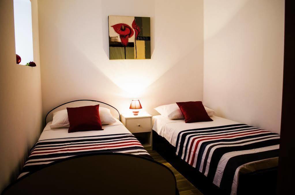 Apartment Ana Arbanasi ซาดาร์ ภายนอก รูปภาพ